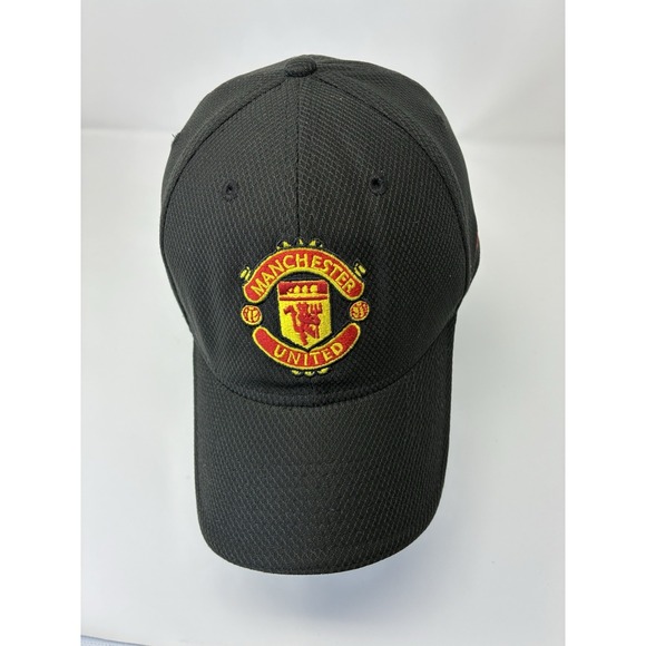 New Era Other - New Era 39THIRTY Manchester United Hat Black Mesh Stretch‎ Fit Medium-Large